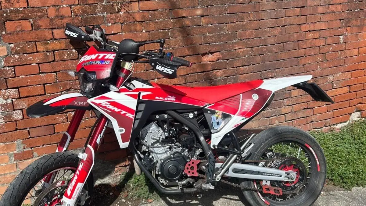 Fantic Motor XMF 125 Motard Competition 4T (2023 - 24)  (2)