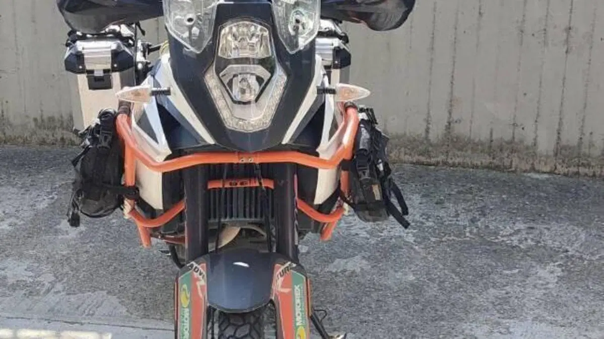 KTM 1090 Adventure R (2017 - 19)  (2)
