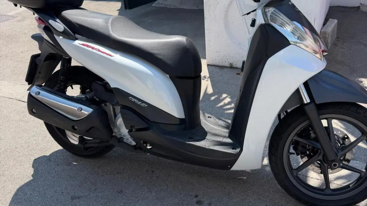 Honda SH 300 i Sporty/Special (2013 - 14)  (4)