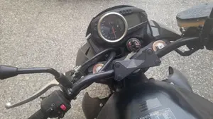 Kawasaki Z 750 R (2011 - 14)  (9)