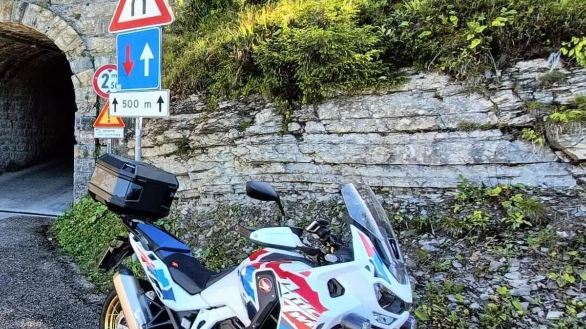 Honda Africa Twin CRF 1100L Adventure Sports Travel Edition (2024 - 26)  (3)