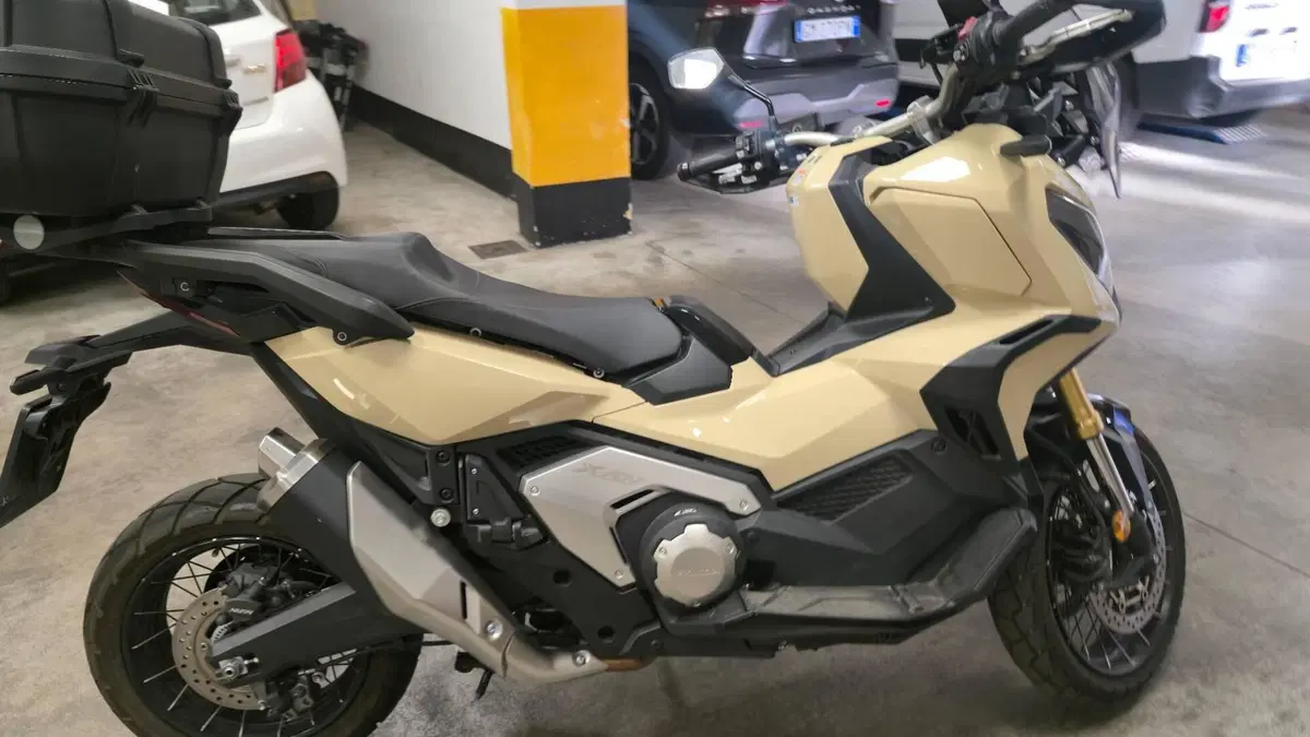 Honda X-ADV 750 DCT (2021 - 24)  (10)
