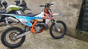 KTM 300 EXC E Six Days TPI (2019)  (2)