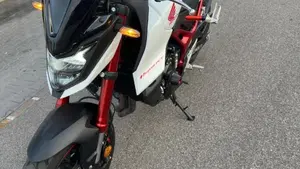 Honda CB 750 Hornet (2023 - 24)  (2)