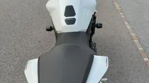 Honda CB 750 Hornet (2023 - 24)  (4)