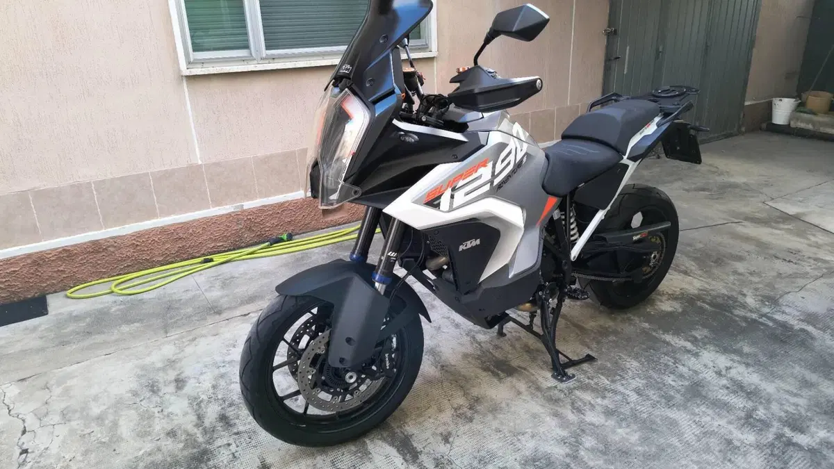 KTM 1290 Super Adventure S (2021 - 25)  (2)