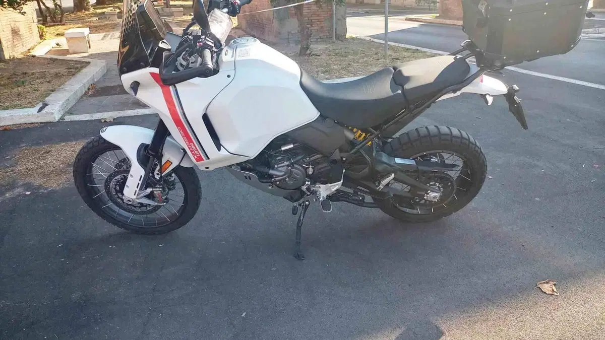 Ducati DesertX (2022 - 25)  (2)