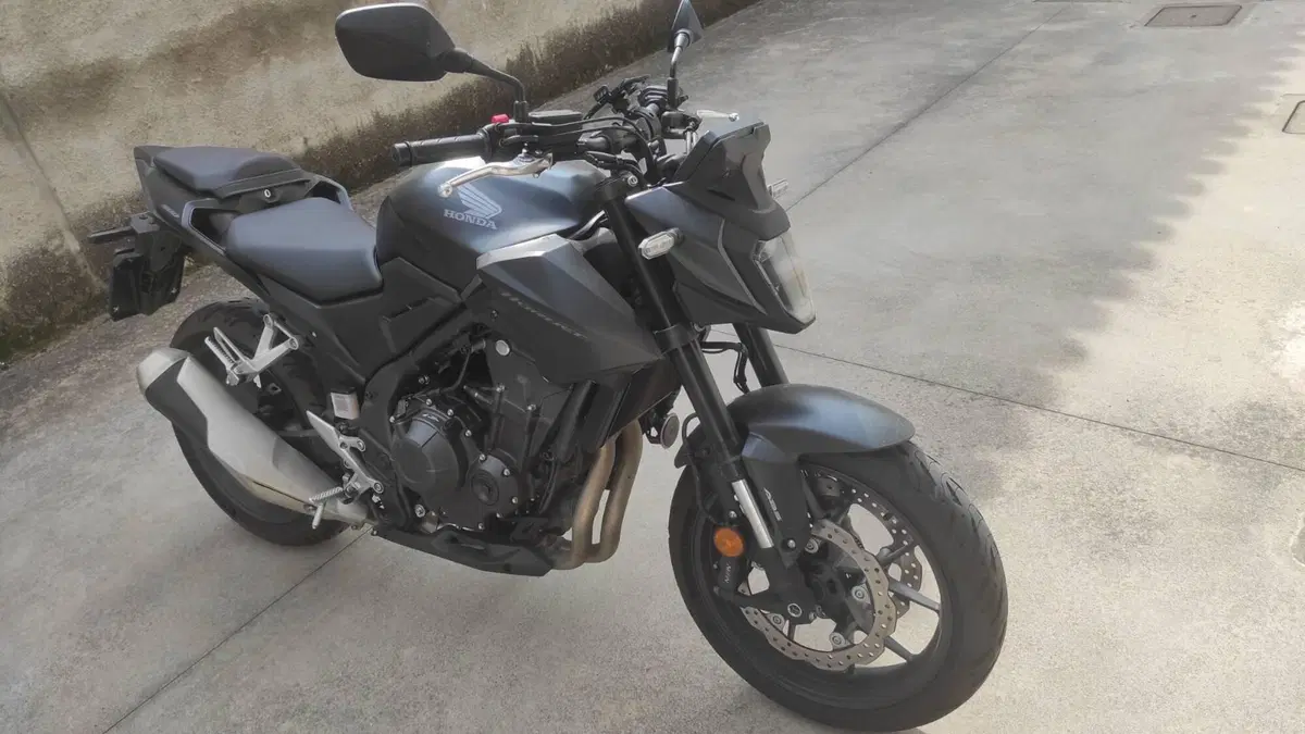Honda CB 500 Hornet (2024 - 25)  (2)