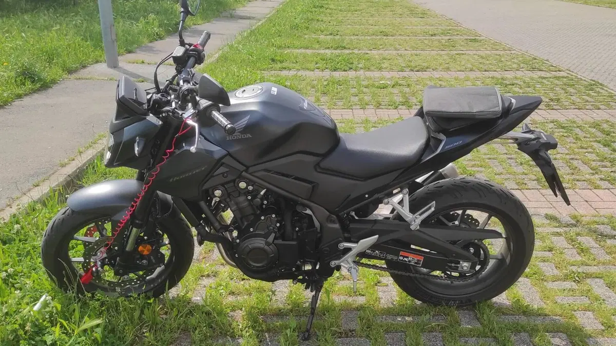 Honda CB 500 Hornet (2024 - 25)  (4)
