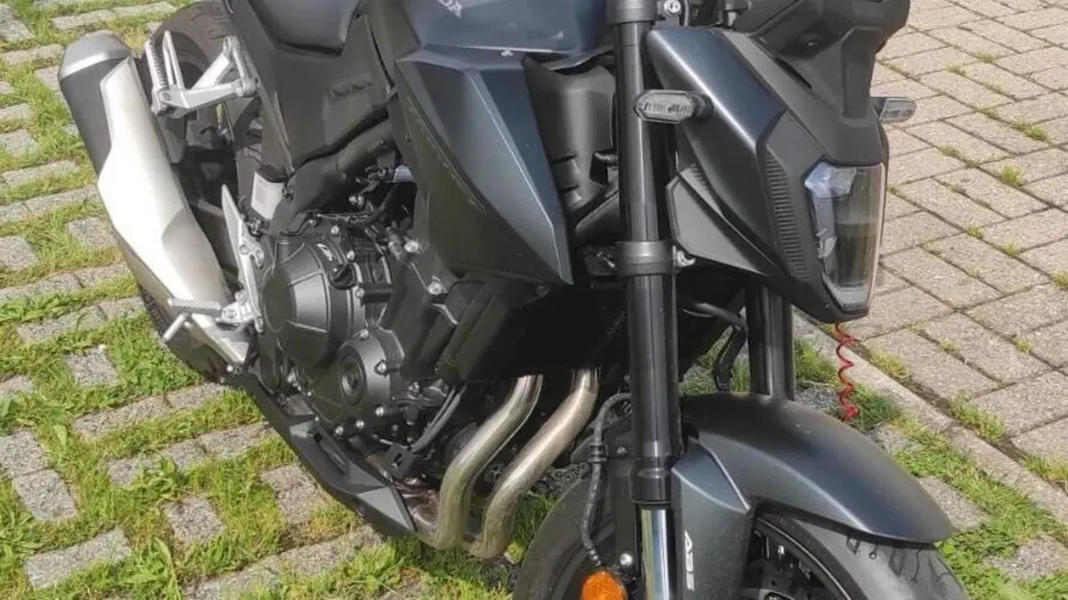 Honda CB 500 Hornet (2024 - 25)  (5)