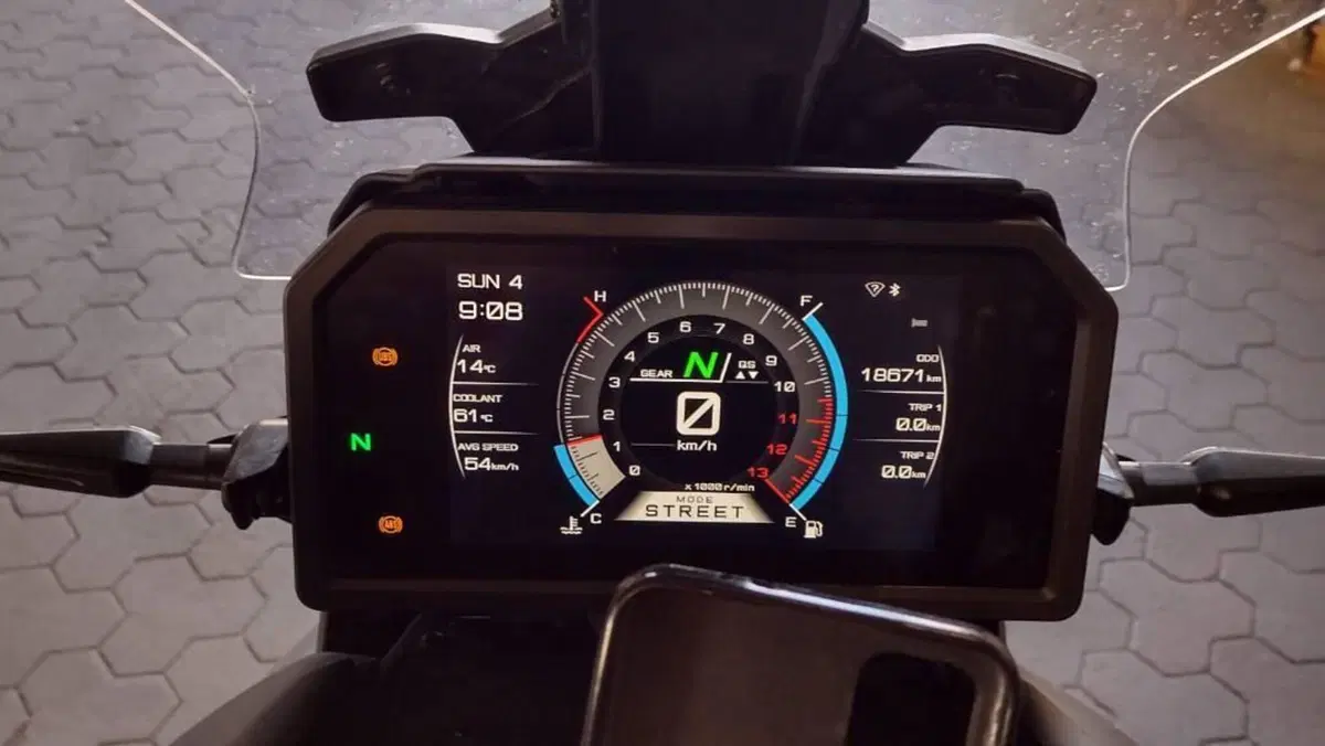 Yamaha Tracer 9 GT+ (2023 - 24)  (6)