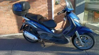 Piaggio Beverly 250 i.e. (2004 - 06) usata