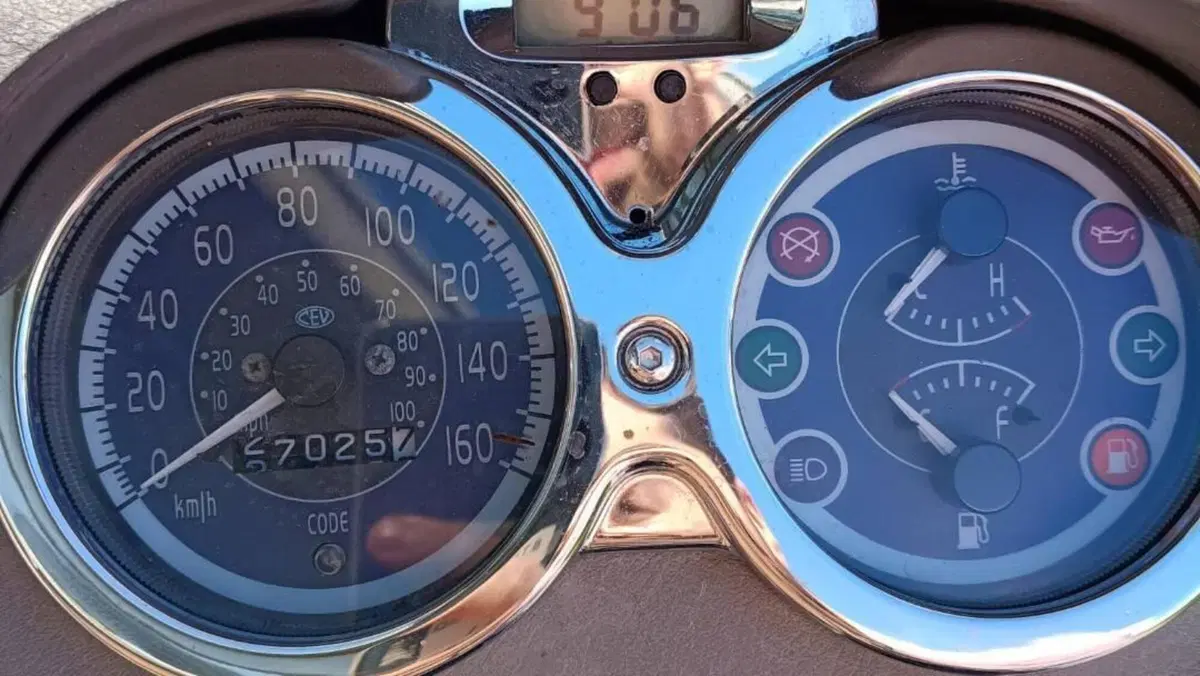 Piaggio Beverly 250 i.e. (2004 - 06)  (2)