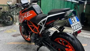 KTM 390 Duke ABS (2017 - 20)  (2)