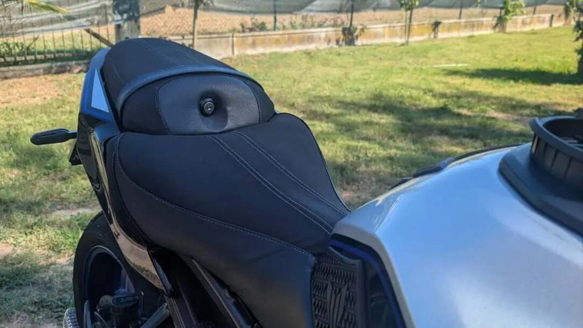 Yamaha MT-09 SP (2024 - 26)  (4)