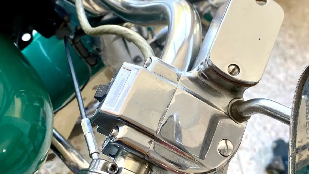 Harley-Davidson   (7)