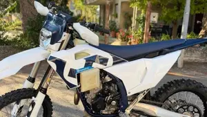 Husqvarna FE 250 (2026)  (3)