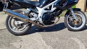 Suzuki SV 650 S (1999 - 02)  (5)
