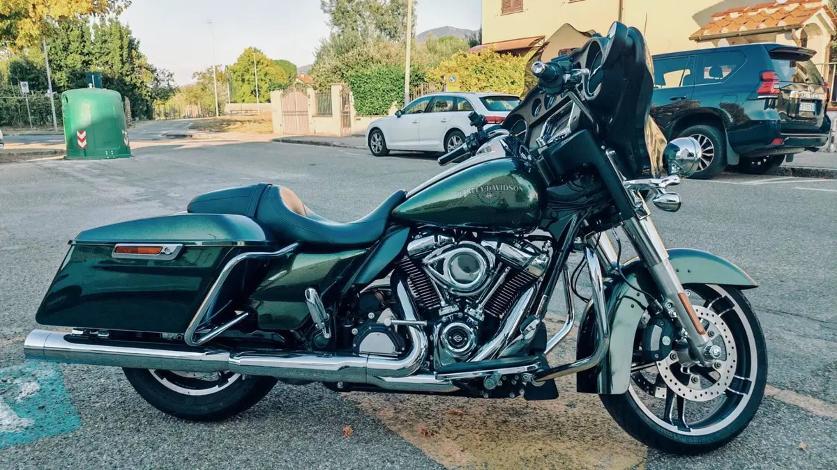 Harley-Davidson 107 Street Glide (2017 - 19) - FLHX 