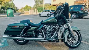 Harley-Davidson 107 Street Glide (2017 - 19) - FLHX 