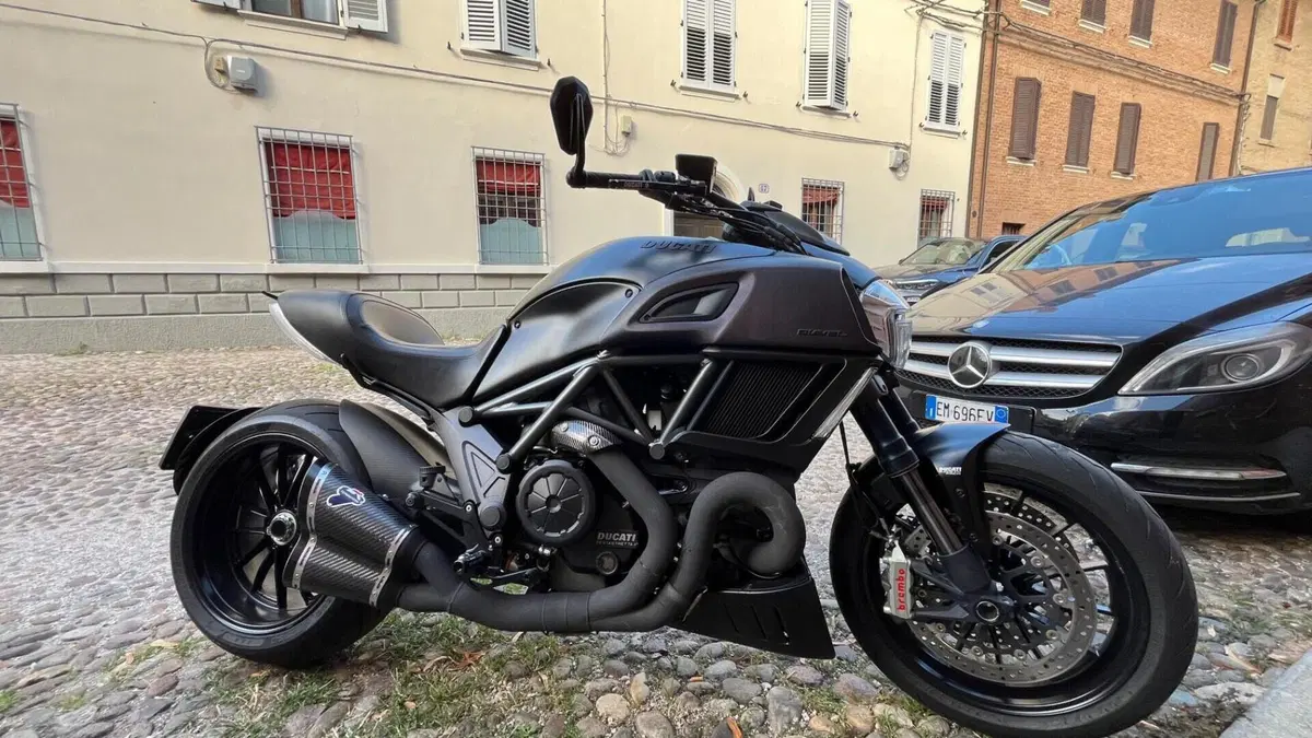 Ducati Diavel 1200 (2014 - 16)  (4)