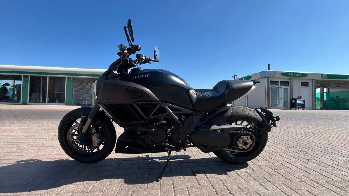 Ducati Diavel 1200 (2014 - 16)  (9)