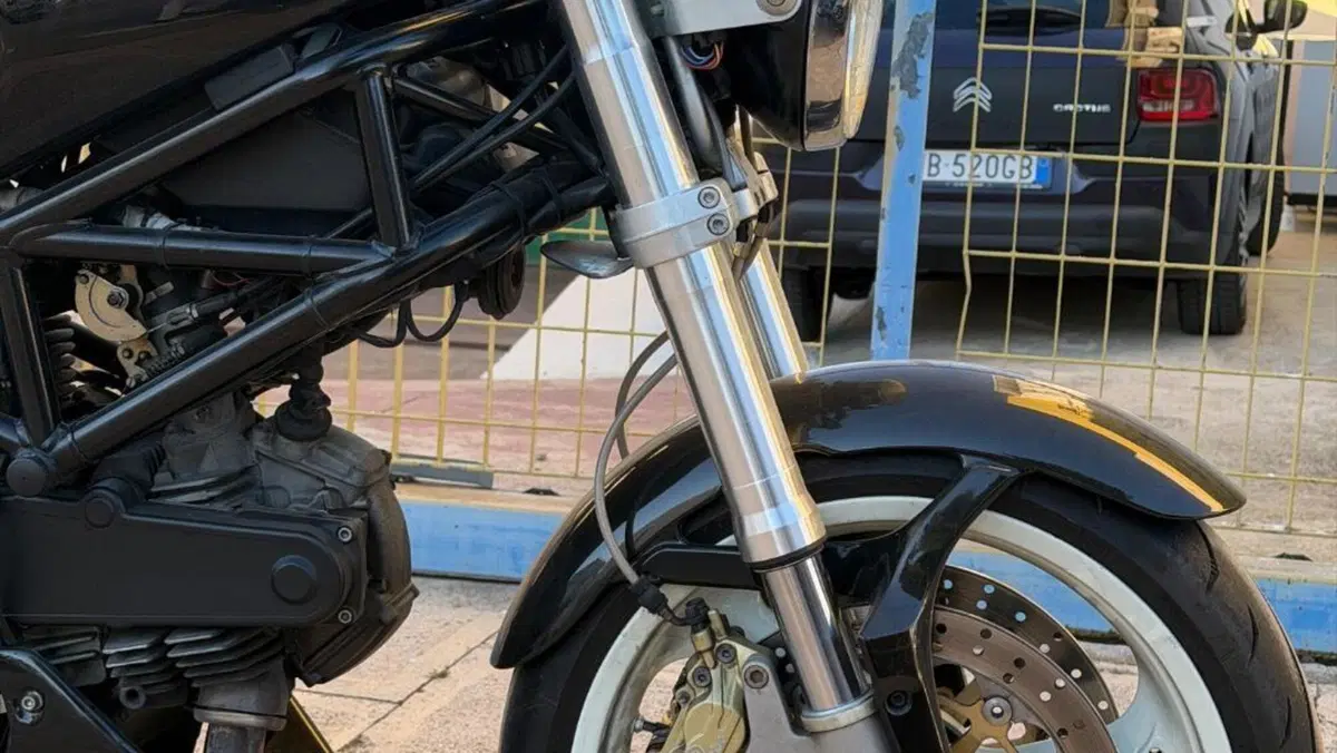 Ducati Monster 620 Dark (2003 - 06)  (2)