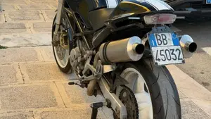 Ducati Monster 620 Dark (2003 - 06)  (4)
