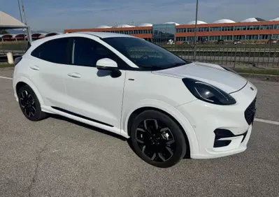 Ford Puma 1.0 EcoBoost Hybrid 125 CV S&S aut. ST-Line X (2)