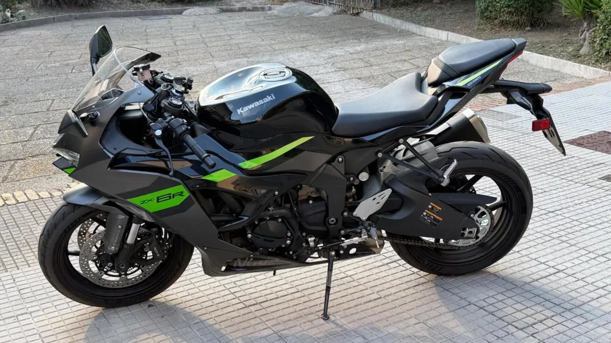 Kawasaki Ninja 636 ZX-6R (2024 - 27)  (3)