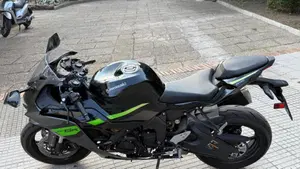 Kawasaki Ninja 636 ZX-6R (2024 - 27)  (6)
