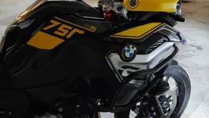 Bmw F 750 GS Edition 40 Years GS (2021)  (6)