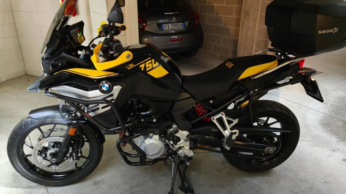 Bmw F 750 GS Edition 40 Years GS (2021)  (7)