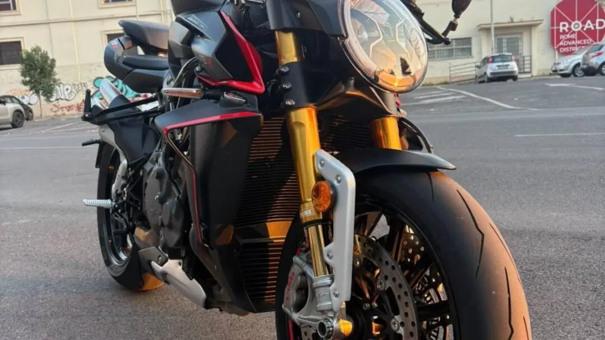 MV Agusta Brutale 1000 RR (2021 - 25)  (4)