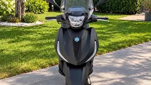 Piaggio Beverly 400 ABS-ASR (2021 - 24) 