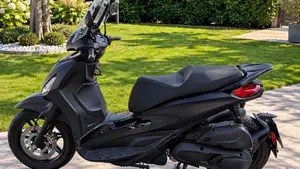Piaggio Beverly 400 ABS-ASR (2021 - 24)  (2)