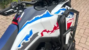 Honda Africa Twin CRF 1100L ES DCT (2024 - 26)  (13)