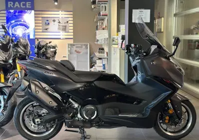Yamaha T-Max 560 Tech Max (2025 - 26) - Annuncio 10126794