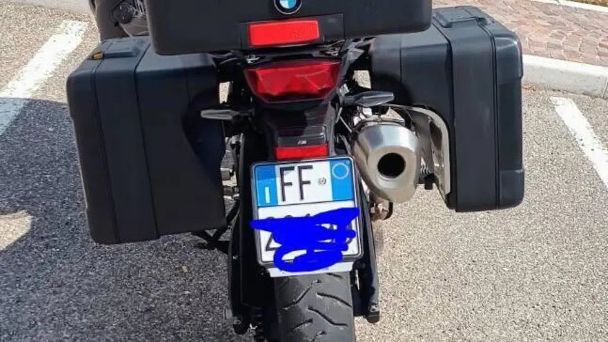 Bmw F 750 GS (2021 - 24)  (4)