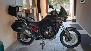 Honda Africa Twin CRF 1100L Urban (2020 - 21)  (2)