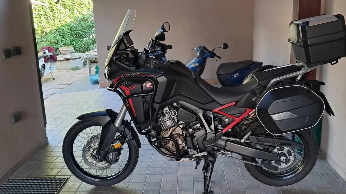 Honda Africa Twin CRF 1100L Urban (2020 - 21)  (4)
