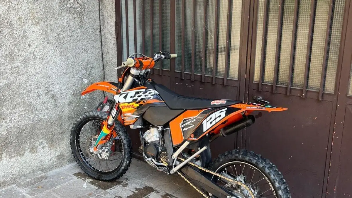 KTM 125 EXC (2009)  (5)