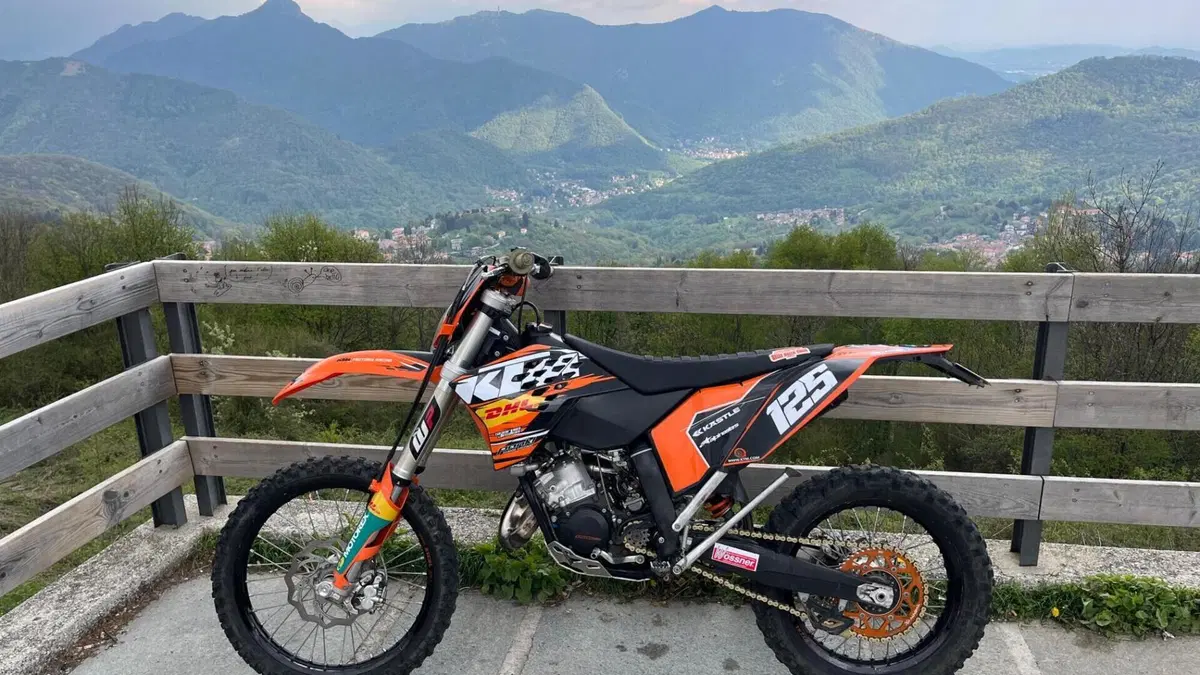 KTM 125 EXC (2009)  (2)