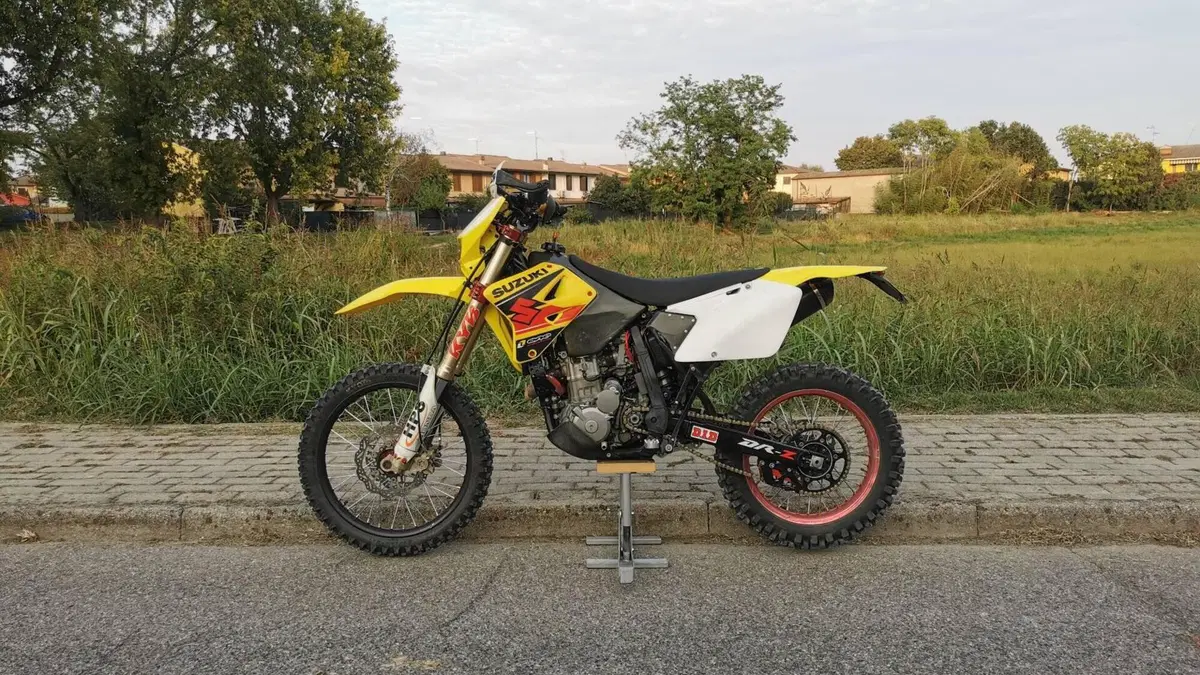 Suzuki DR-Z 400 E (2000 - 06)  (2)