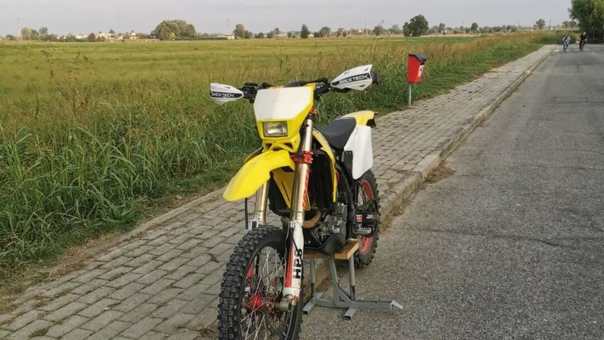 Suzuki DR-Z 400 E (2000 - 06)  (4)