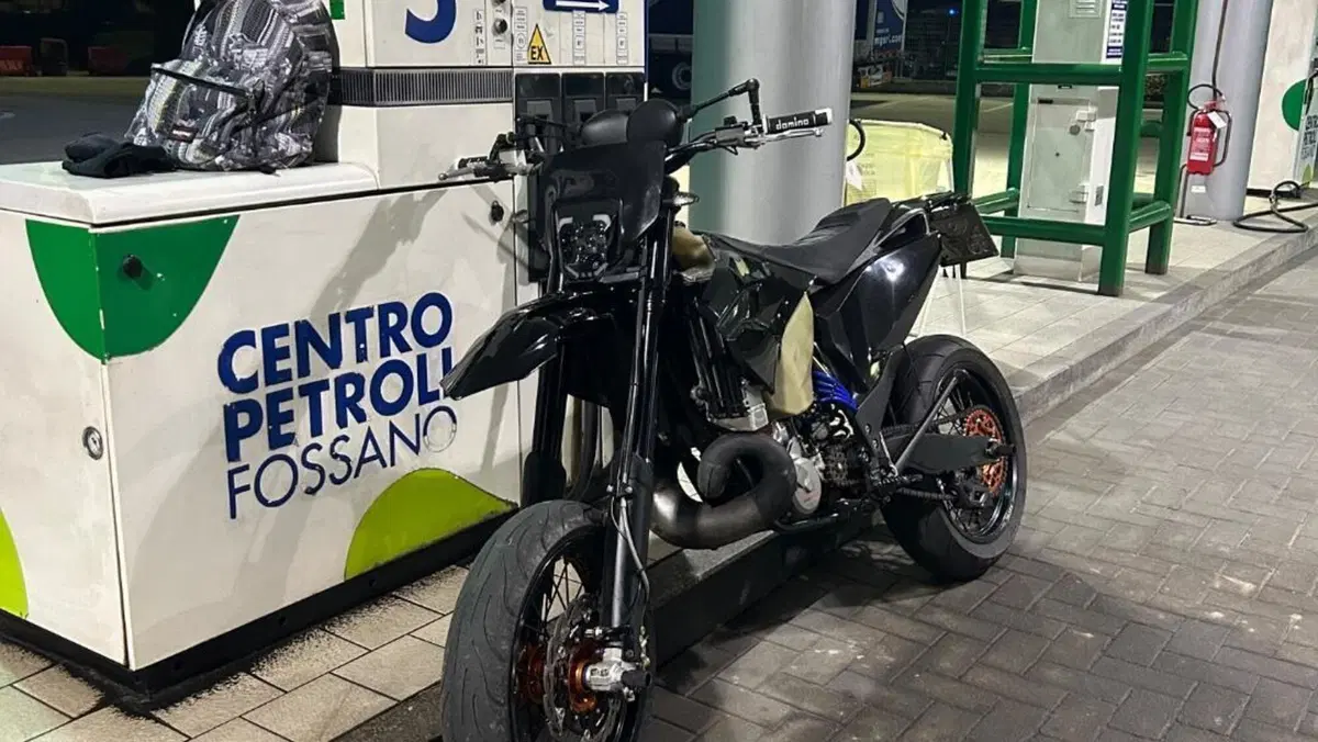 Husqvarna TE 300 (2015)  (4)