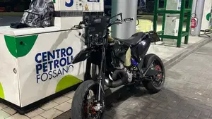 Husqvarna TE 300 (2015)  (4)