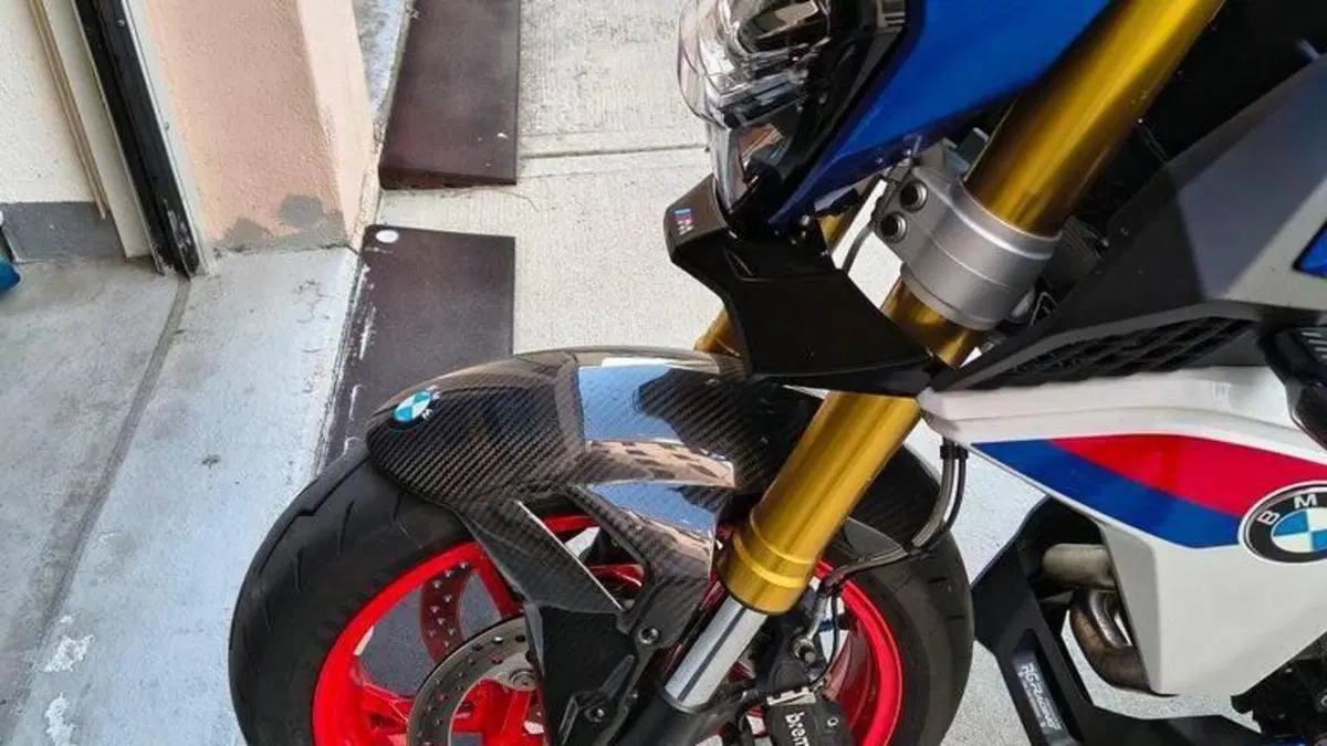 Bmw F 900 R (2025 - 27)  (7)