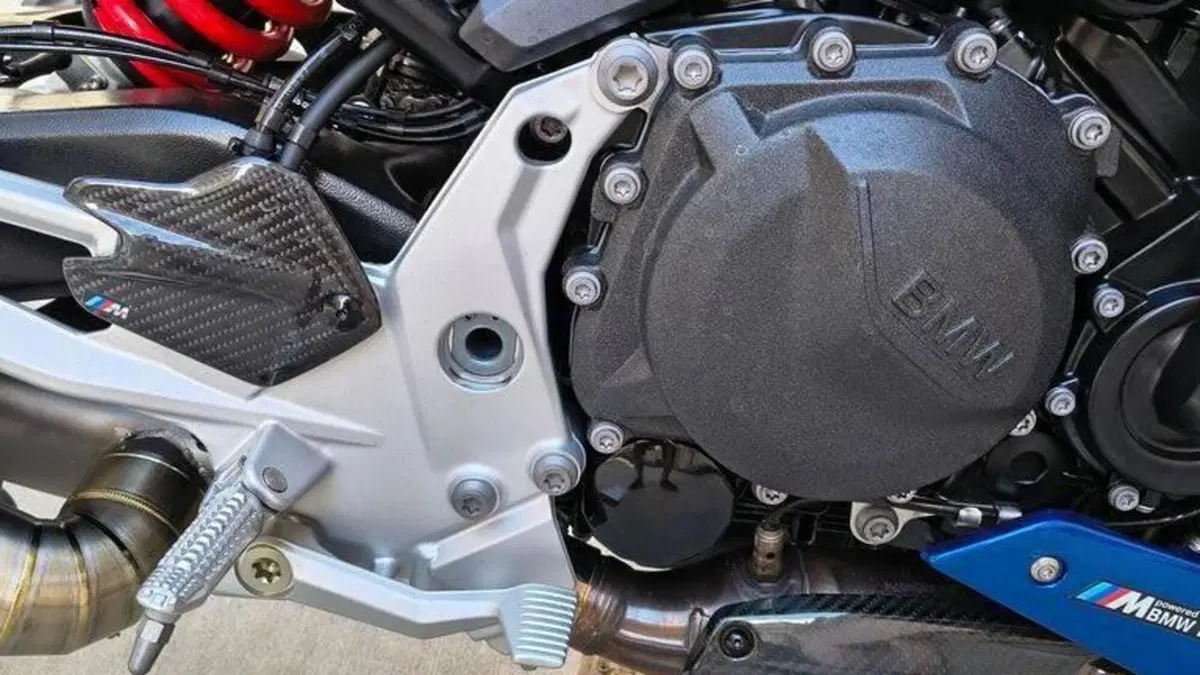 Bmw F 900 R (2025 - 27)  (9)