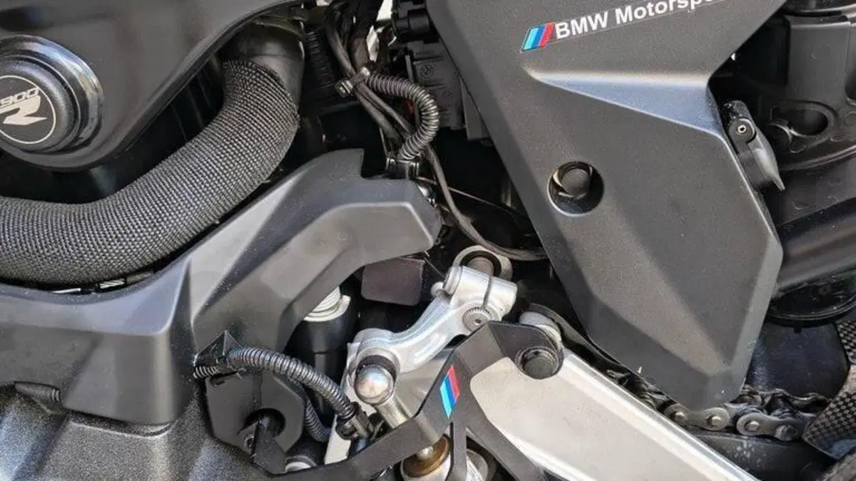 Bmw F 900 R (2025 - 27)  (11)